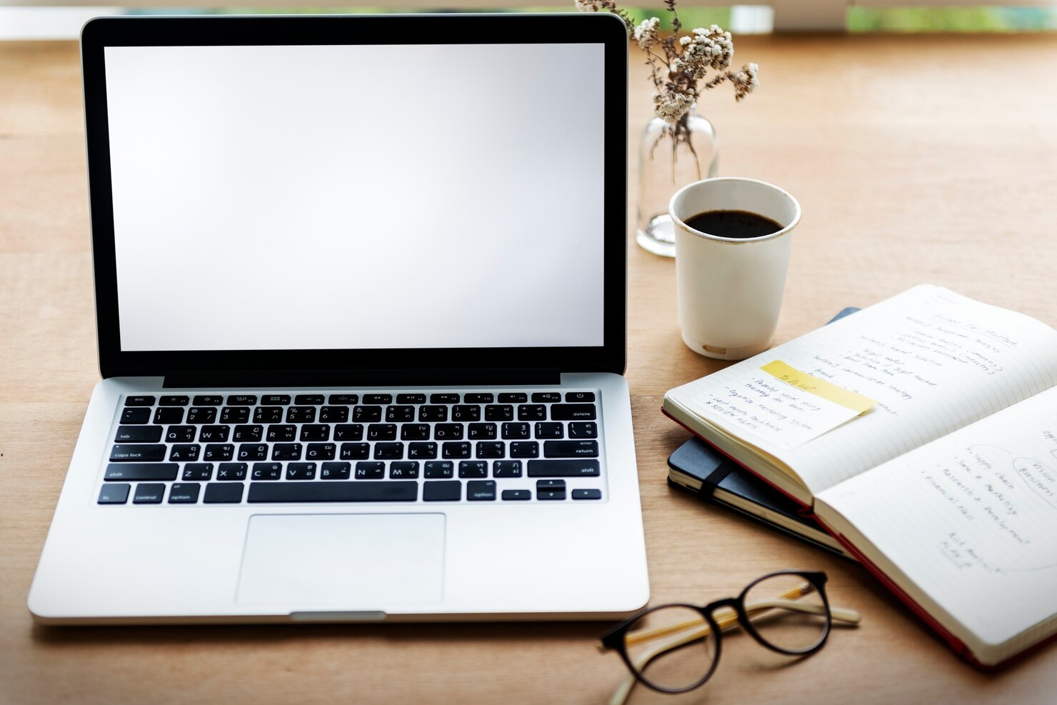 Notebook bom e barato: 8 Modelos com melhor custo-benefício em 2025