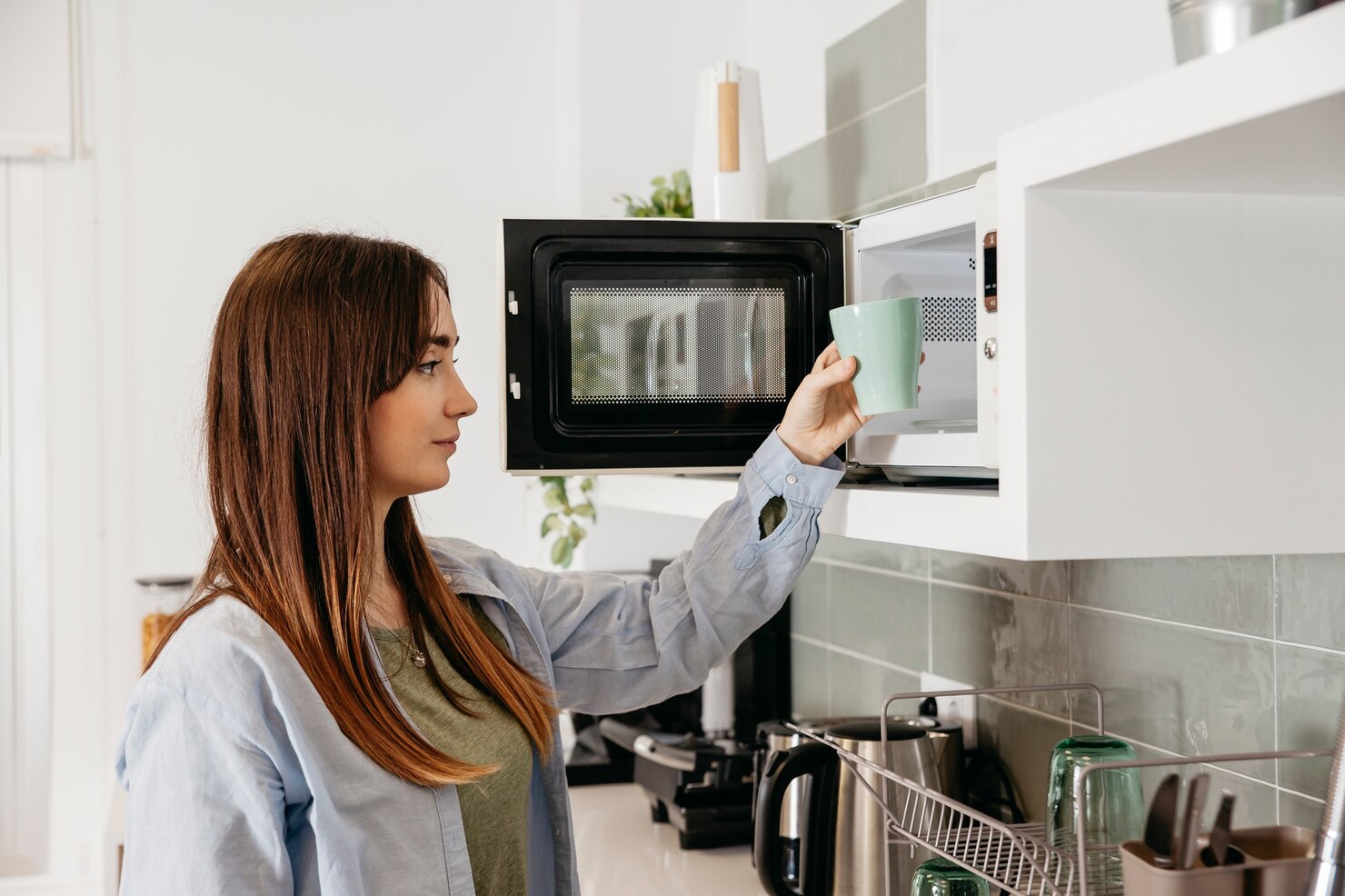 Descubra os melhores micro-ondas de 2024: 12 opções para comprar agora